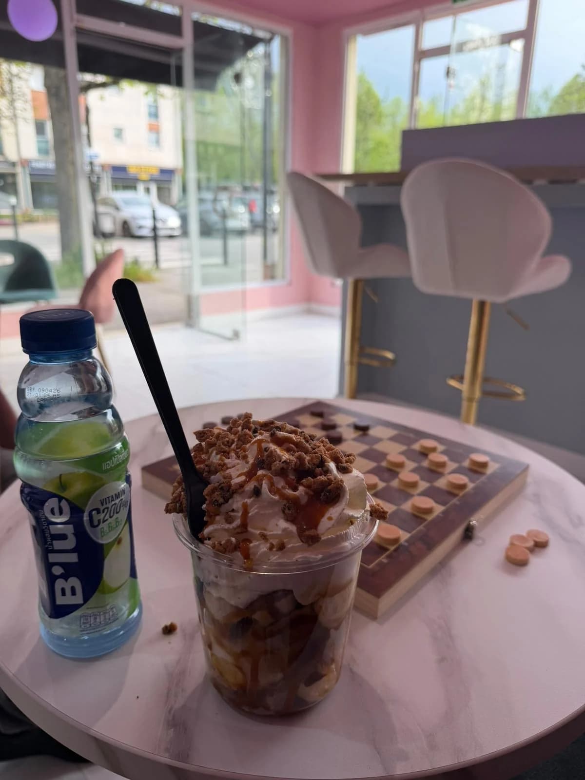 Cups gourmands et jeu Uno